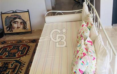 Çeşme Su Sitesi'nde Eşyalı Kiralık 3+1 Müstakil Villa