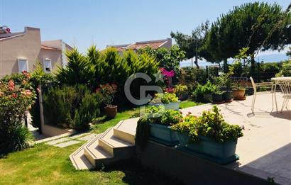 Çeşme Su Sitesi'nde Eşyalı Kiralık 3+1 Müstakil Villa