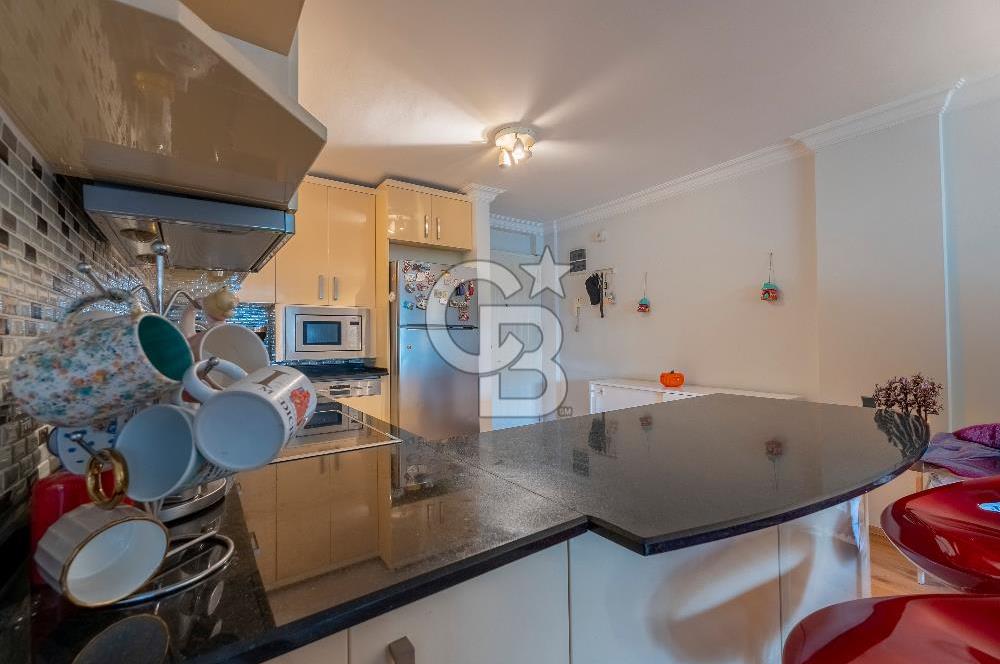 Karşıyakanın Gözde Lokasyonunda 2+1 Arakat Eşyalı Satılık Daire