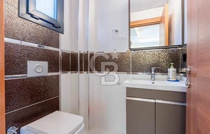 FOÇA BURUNUCUNDA DENİZ MANZARALI TERASLI ŞÖMİNELİ 3+1 LÜKS VİLLA