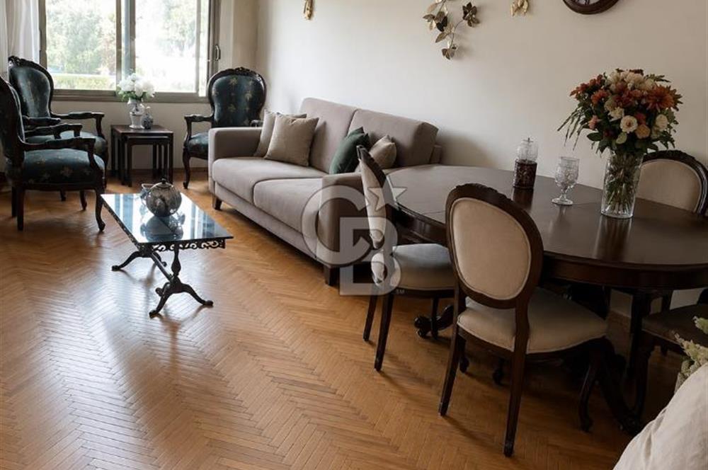 Bostanlı Tramvay Durağı Karşısında Kiralık Ofis