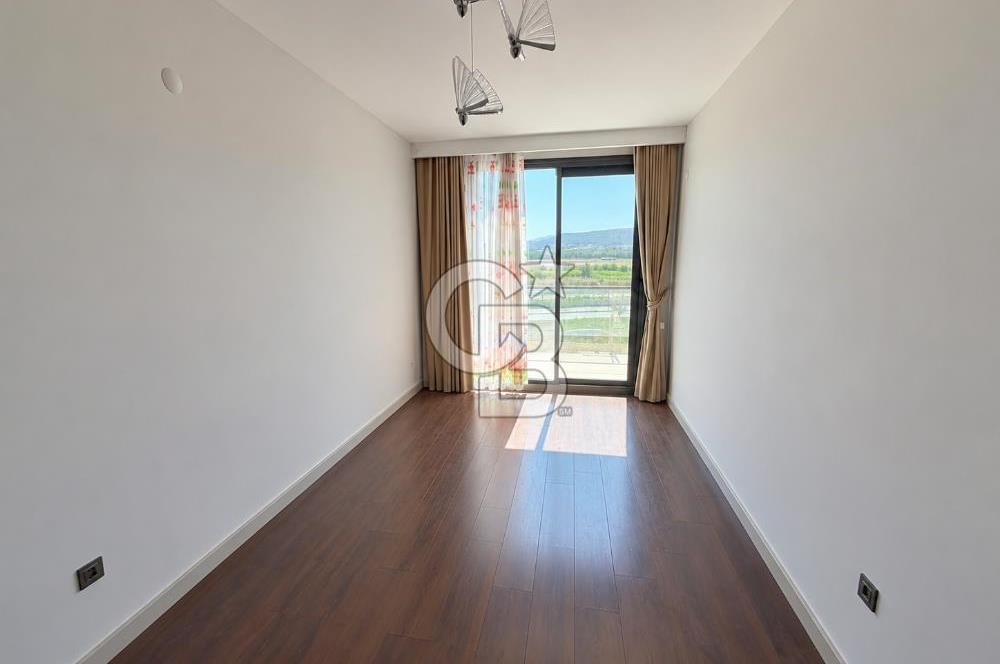 GAZİEMİR LANDOR SİTESİ'NDE SATILIK 2+1 DAİRE