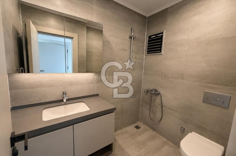 GAZİEMİR LANDOR SİTESİ'NDE SATILIK 2+1 DAİRE
