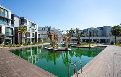 GAZİEMİR LANDOR SİTESİ'NDE SATILIK 2+1 DAİRE