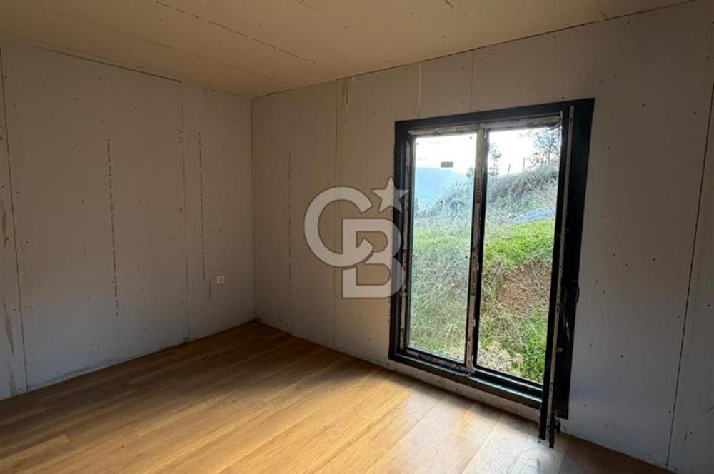 ÇANAKKALE - BAYRAMİÇ - SARIOT’TA 7300 M2 ARSA