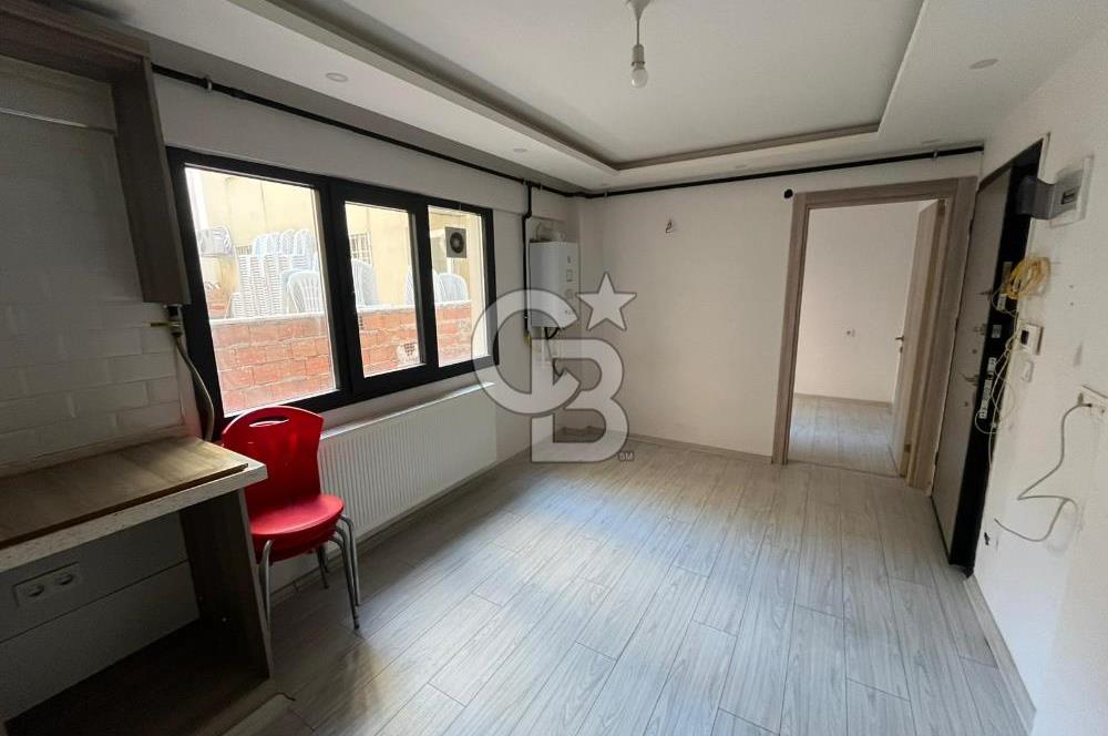 EVONADAN ÇARŞI MERKEZİNDE ARA KAT DOĞALGAZLI 1+1 DAİRE