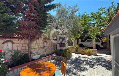 EVONADAN ÇEŞME ALAÇATIDA KİRALIK FULL EŞYALI SİTEDE 3+2 DUBLEKS