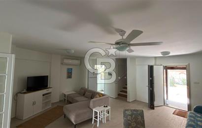 EVONADAN ÇEŞME ALAÇATIDA KİRALIK FULL EŞYALI SİTEDE 3+2 DUBLEKS