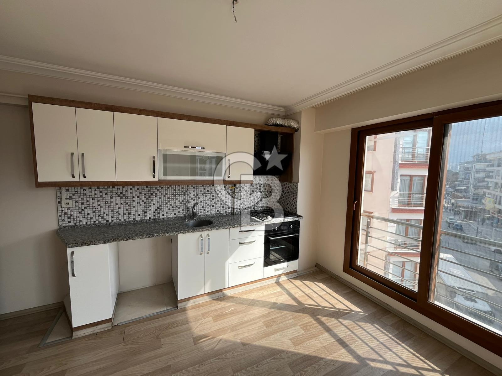 EVONA'DAN ATATÜRK MAHALLESİNDE KİRALIK ARA KAT 3+1 DAİRE