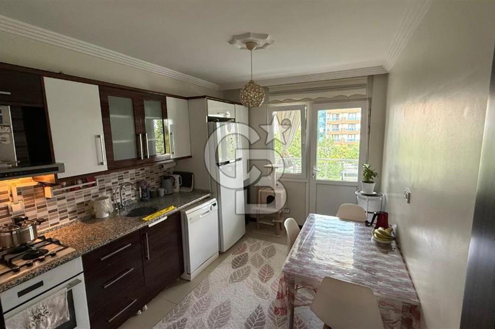 EVONADAN GÜZELYURT MÜKEMMEL KONUMLU FERAH 3+1 ARA KAT DAİRE