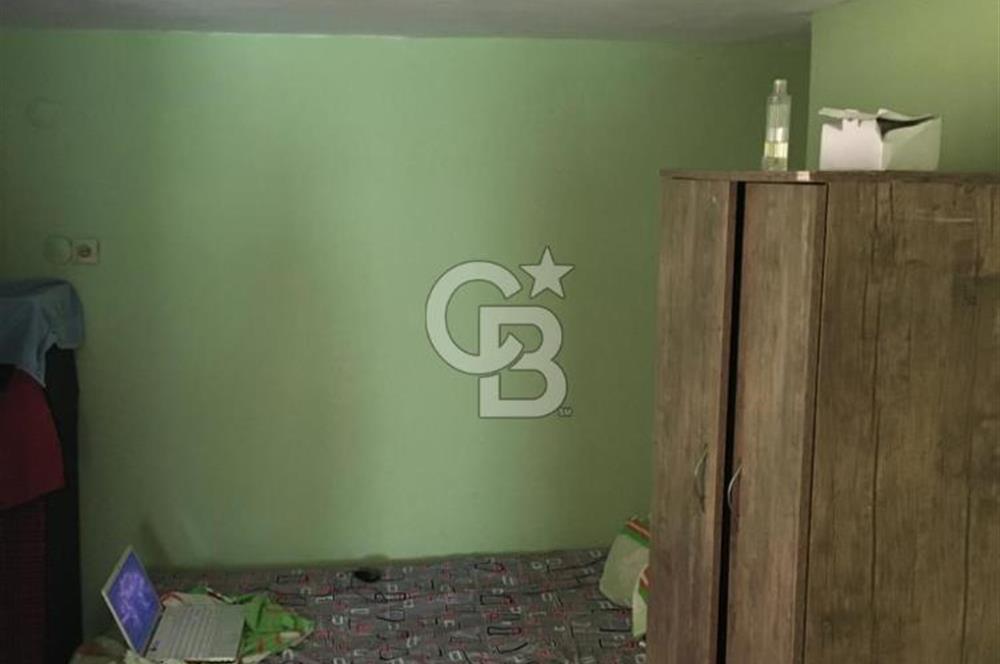 EVONADAN ÇARŞININ MERKEZİ KAFELER SOKAĞINDA 6+1 DUBLEKS DAİRE