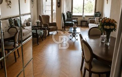 Bostanlı Tramvay Durağı Karşısında Kiralık Ofis