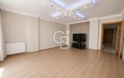 Geniş Metrekare,Çift Balkon,Mükemmel konum,2+1 Daire