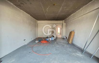BATIKENT METROSU ÖNÜNDE EMSALSİZ PLAZA