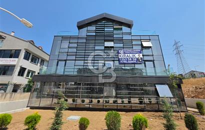 BATIKENT METROSU ÖNÜNDE EMSALSİZ PLAZA