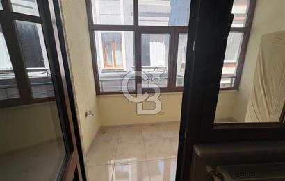 Geniş Metrekare,Çift Balkon,Mükemmel konum,2+1 Daire