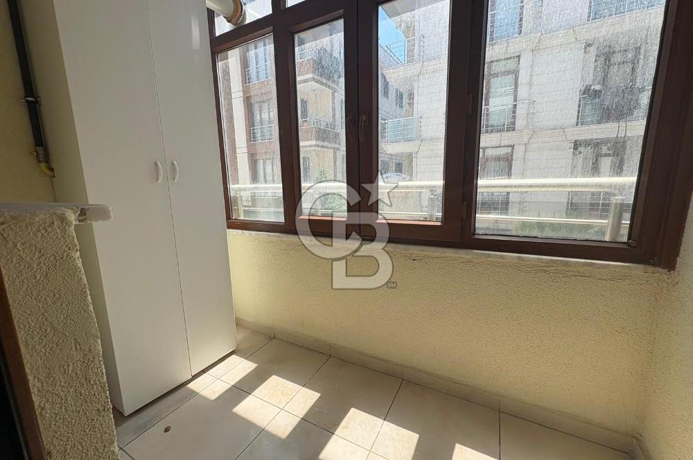 Geniş Metrekare,Çift Balkon,Mükemmel konum,2+1 Daire