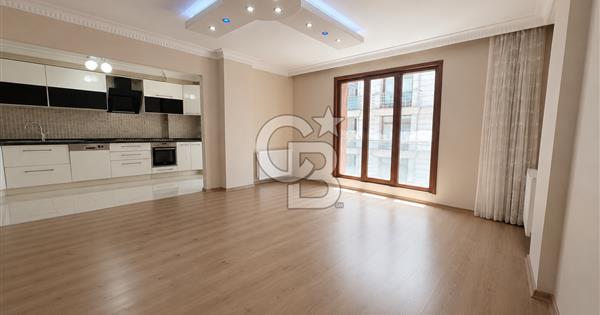 Geniş Metrekare,Çift Balkon,Mükemmel konum,2+1 Daire - 357985