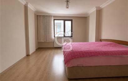 Geniş Metrekare,Çift Balkon,Mükemmel konum,2+1 Daire