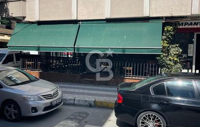 Avcılar Öğretmenler Cad. Yoğun Yaya Trafiğinde Köşe Dükkan