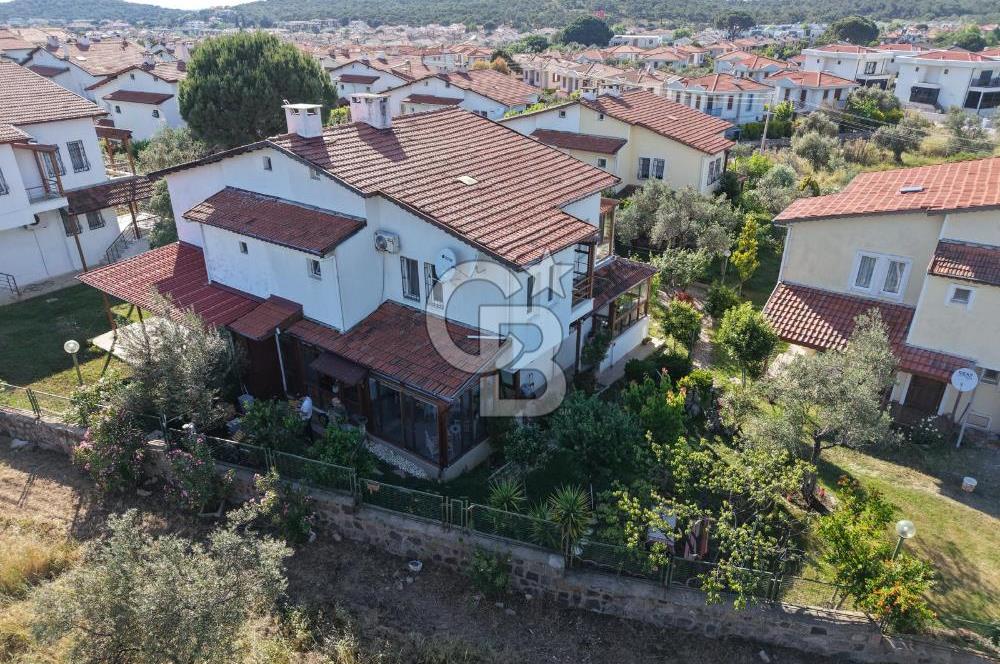 AYVALIK SEFA ÇAMLIKTA DOĞAYLA İÇ İÇE ÖZEL VİLLA