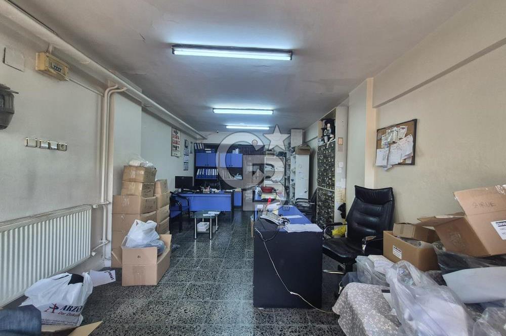 Merter Simitaş Bloklarında Kiracılı Satılık Dükkan