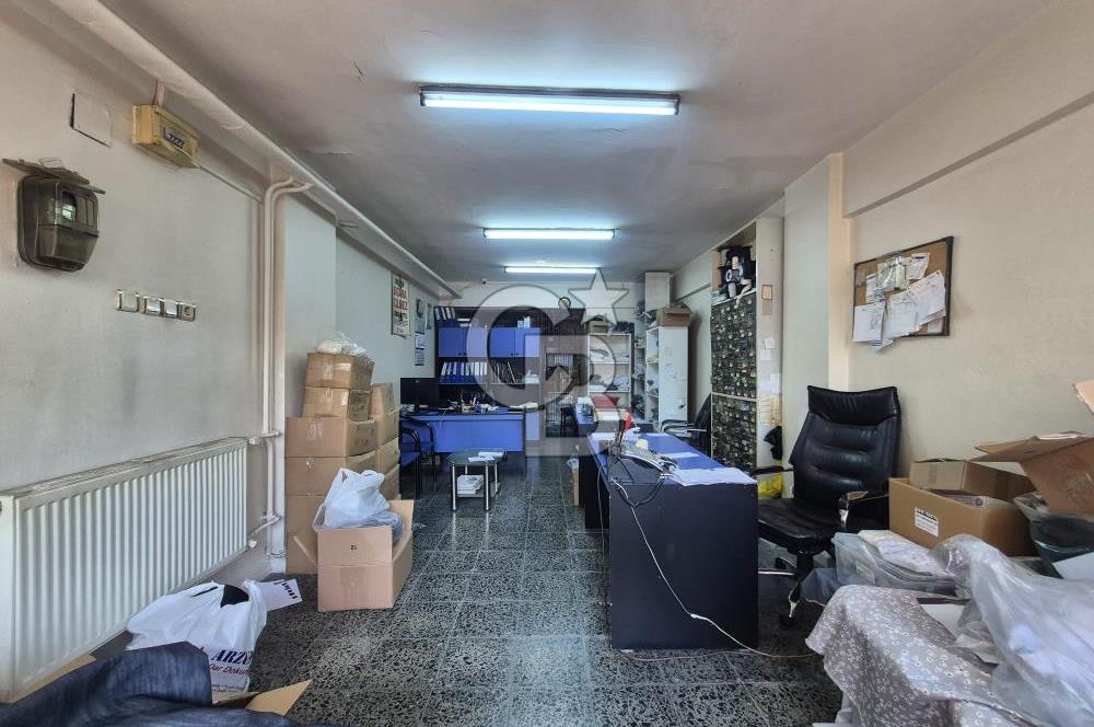 Merter Simitaş Bloklarında Kiracılı Satılık Dükkan