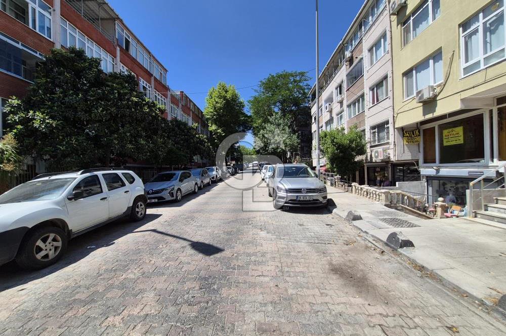 Merter Simitaş Bloklarında Kiracılı Satılık Dükkan
