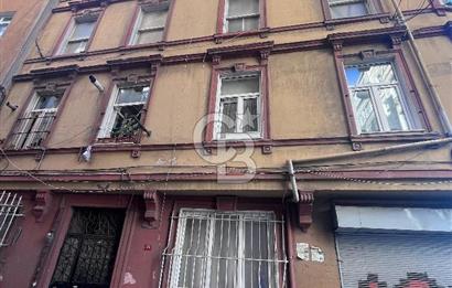 BEYOĞLU TEPEBAŞI Cd. SATILIK KÖŞE BİNA | 500 m² | 8 KAT