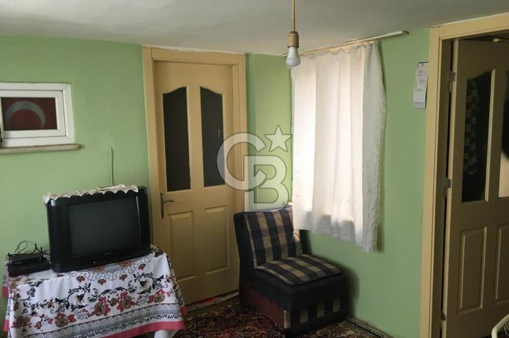 EVONADAN ÇARŞININ MERKEZİ KAFELER SOKAĞINDA 6+1 DUBLEKS DAİRE