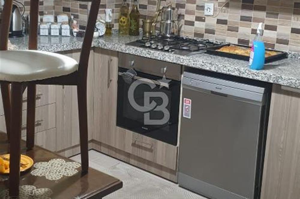 EVONADAN ÇARŞININ MERKEZİ KAFELER SOKAĞINDA 6+1 DUBLEKS DAİRE