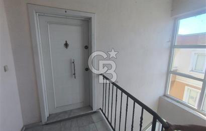 EVONADAN YENİ FOÇADA 1.5+1 DENİZE 1KM MESAFEDE EŞYALI DAİRE