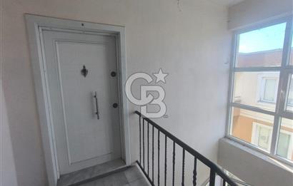 EVONADAN YENİ FOÇADA 1.5+1 DENİZE 1KM MESAFEDE EŞYALI DAİRE