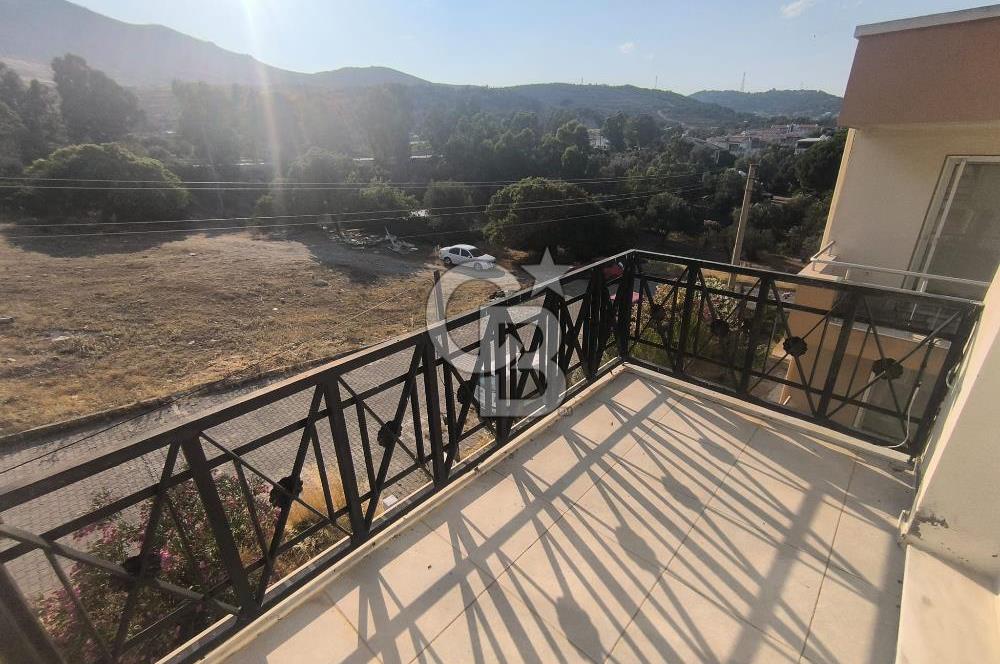 EVONADAN YENİ FOÇADA 1.5+1 DENİZE 1KM MESAFEDE EŞYALI DAİRE