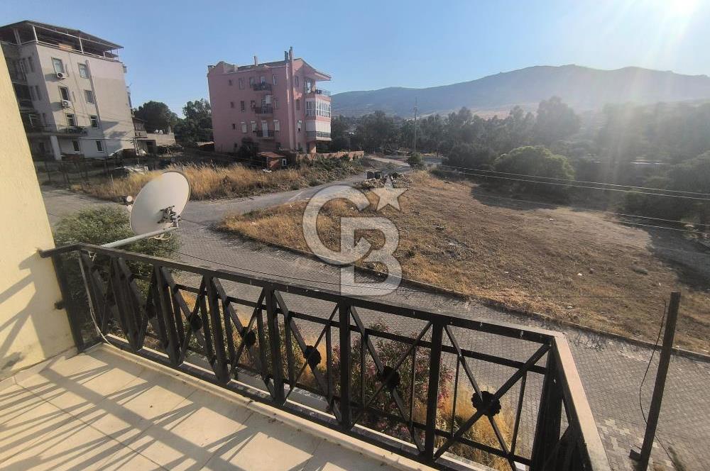 EVONADAN YENİ FOÇADA 1.5+1 DENİZE 1KM MESAFEDE EŞYALI DAİRE