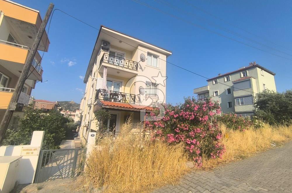 EVONADAN YENİ FOÇADA 1.5+1 DENİZE 1KM MESAFEDE EŞYALI DAİRE