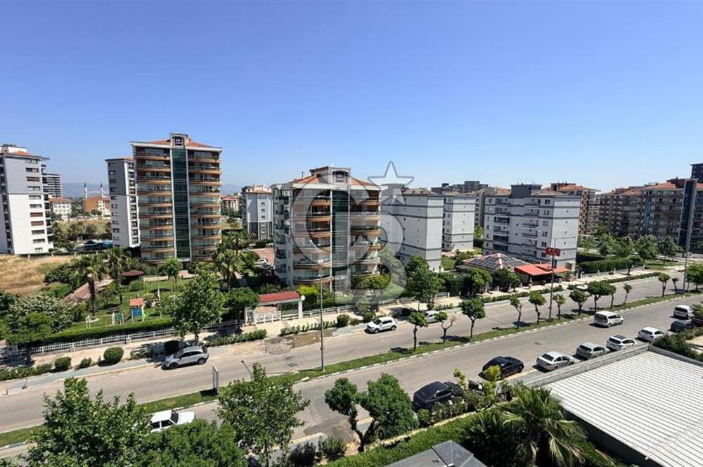 EVONADAN GÜZELYURTTA EN GÖZDE SİTEDE KİRALIK 4+1 DAİRE FIRSATI