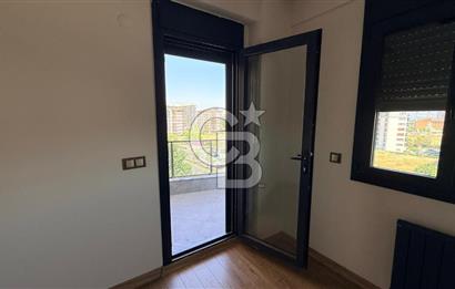 EVONADAN GÜZELYURTTA EN GÖZDE SİTEDE KİRALIK 4+1 DAİRE FIRSATI