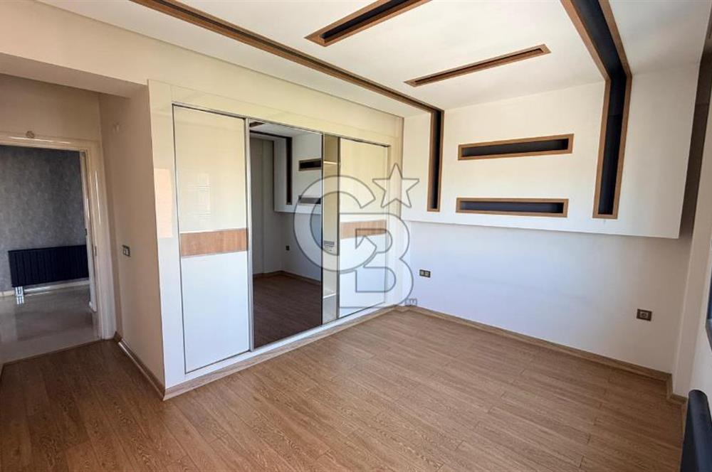 EVONADAN GÜZELYURTTA EN GÖZDE SİTEDE KİRALIK 4+1 DAİRE FIRSATI