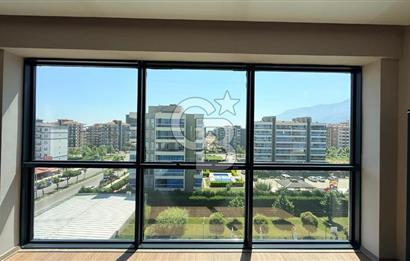 EVONADAN GÜZELYURTTA EN GÖZDE SİTEDE KİRALIK 4+1 DAİRE FIRSATI