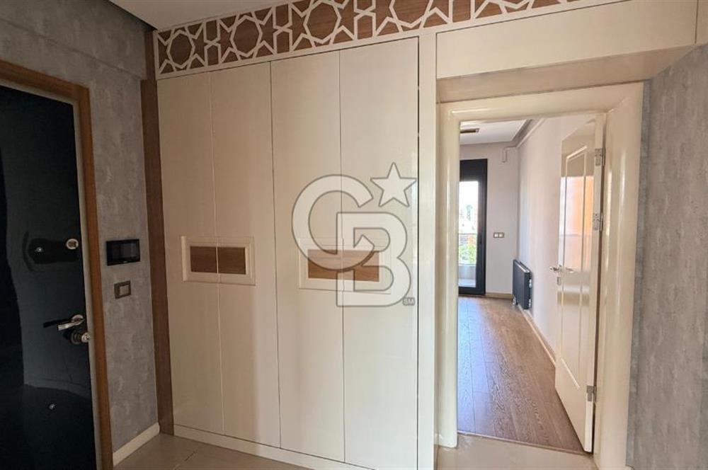 EVONADAN GÜZELYURTTA EN GÖZDE SİTEDE KİRALIK 4+1 DAİRE FIRSATI