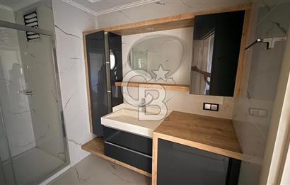 EVONADAN GÜZELYURTTA EN GÖZDE SİTEDE KİRALIK 4+1 DAİRE FIRSATI