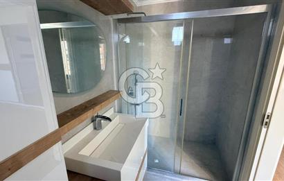 EVONADAN GÜZELYURTTA EN GÖZDE SİTEDE KİRALIK 4+1 DAİRE FIRSATI