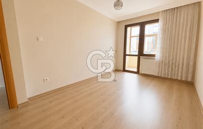 Geniş Metrekare,Çift Balkon,Mükemmel konum,2+1 Daire