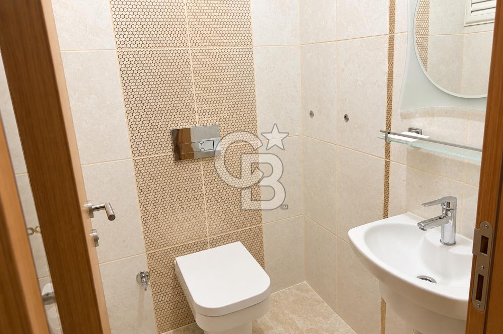 Geniş Metrekare,Çift Balkon,Mükemmel konum,2+1 Daire