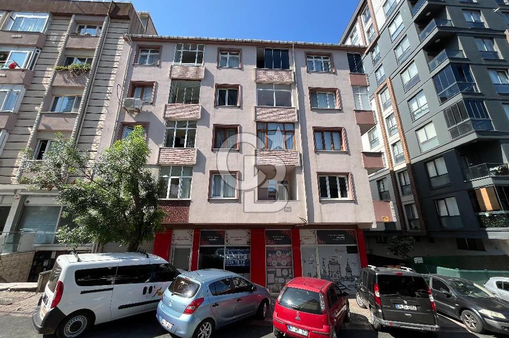 Ümraniye İstiklal 250m² 14.75 m. Cepheli Bacalı Kiralık Dükkan