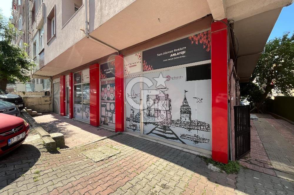 Ümraniye İstiklal 250m² 14.75 m. Cepheli Bacalı Kiralık Dükkan