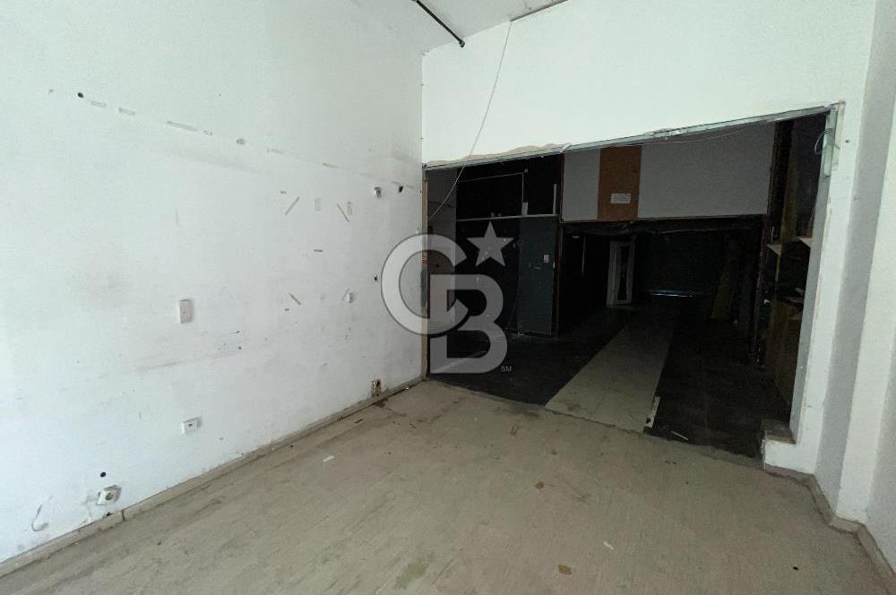 Ümraniye İstiklal 250m² 14.75 m. Cepheli Bacalı Kiralık Dükkan
