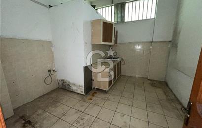Ümraniye İstiklal 250m² 14.75 m. Cepheli Bacalı Kiralık Dükkan