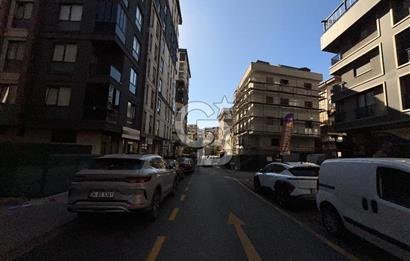 Ümraniye İstiklal 250m² 14.75 m. Cepheli Bacalı Kiralık Dükkan